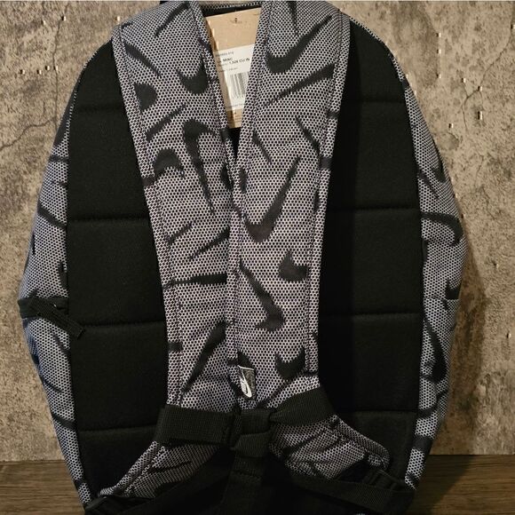 Nike Backpack - Picture 2 of 2